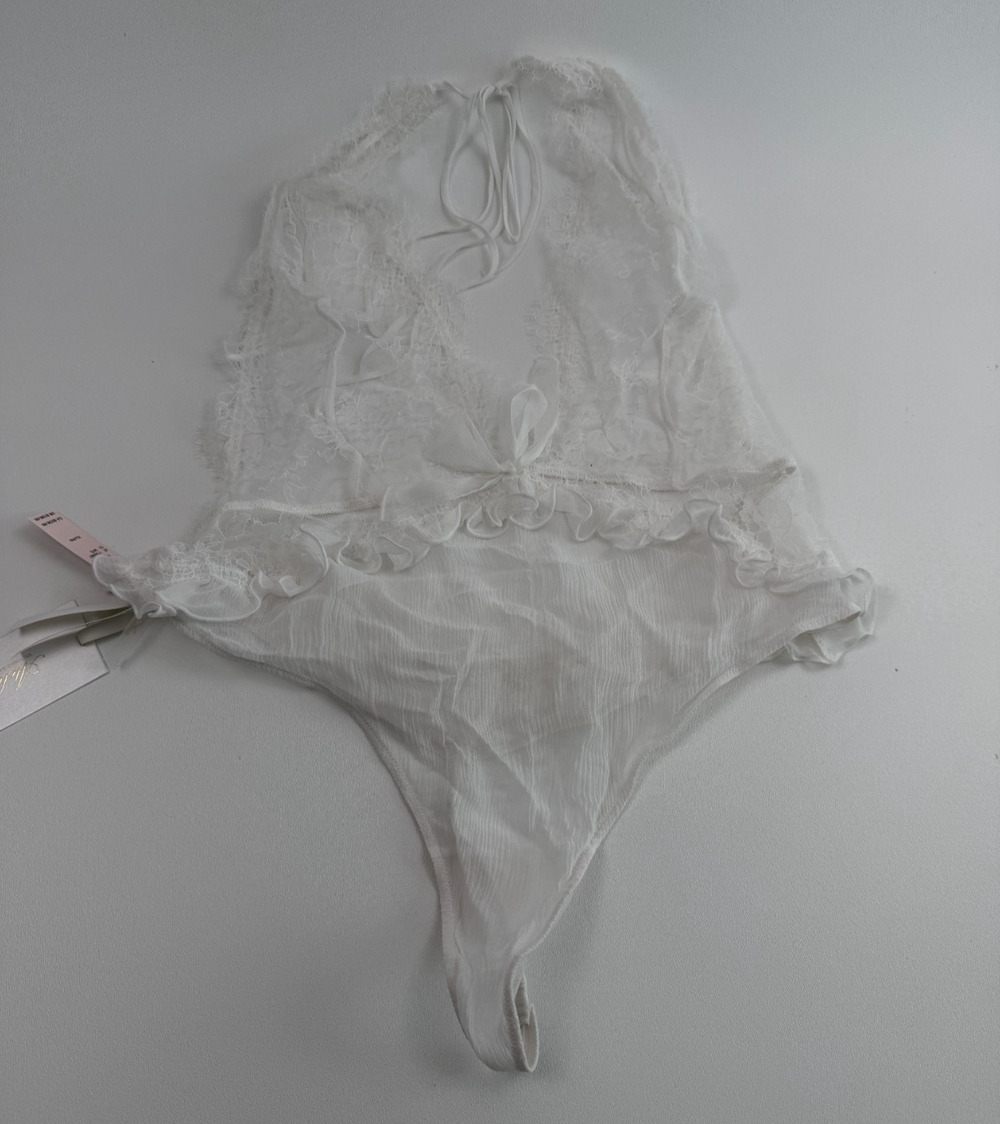Victoria's Secret Atelier One Piece Ruffle Teddy Lace Bodysuit White XXL NWT